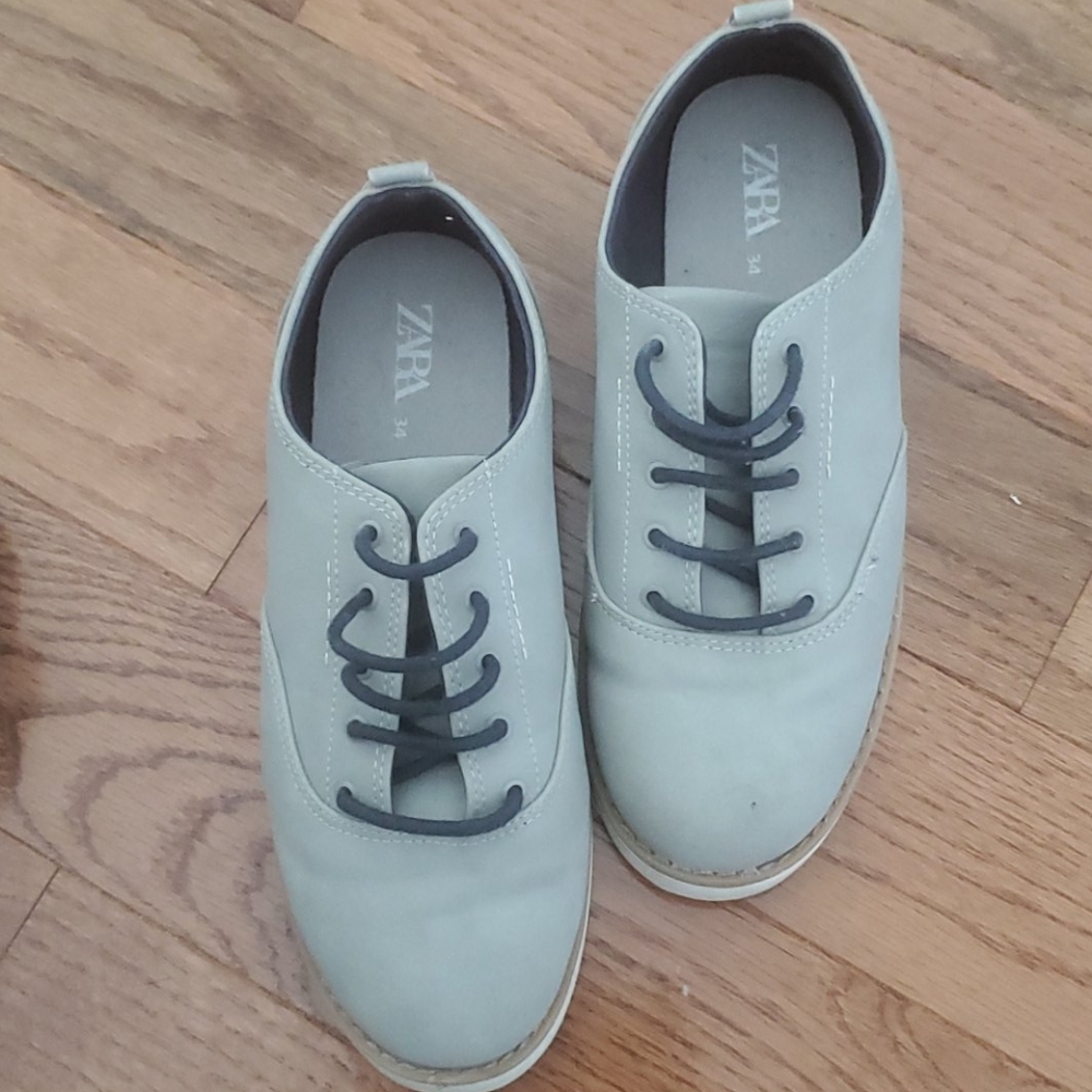 Worn once for a wedding